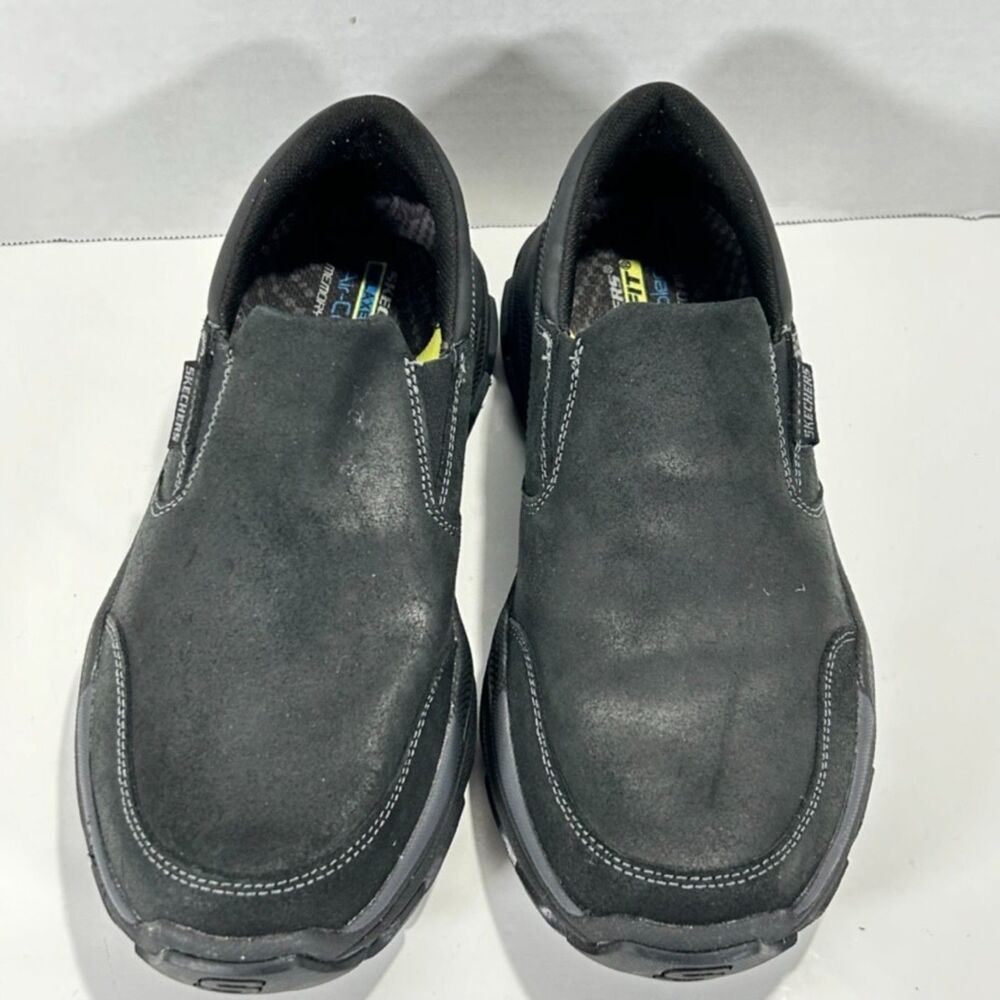 Skechers Men's 8.5 Respected Calum Goodyear Rubber Low Profile Leather Slip On